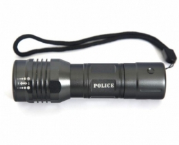 Police PC-17 El Feneri